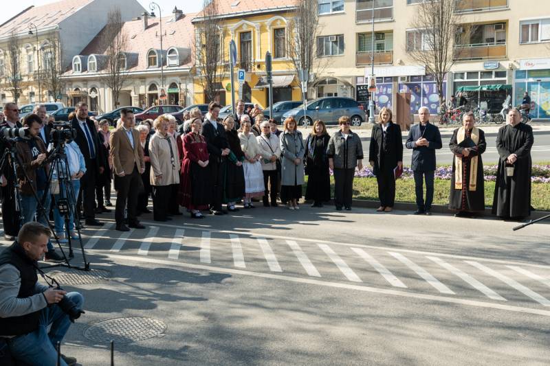 2026_03_07_bonyhad szobor_08.jpg